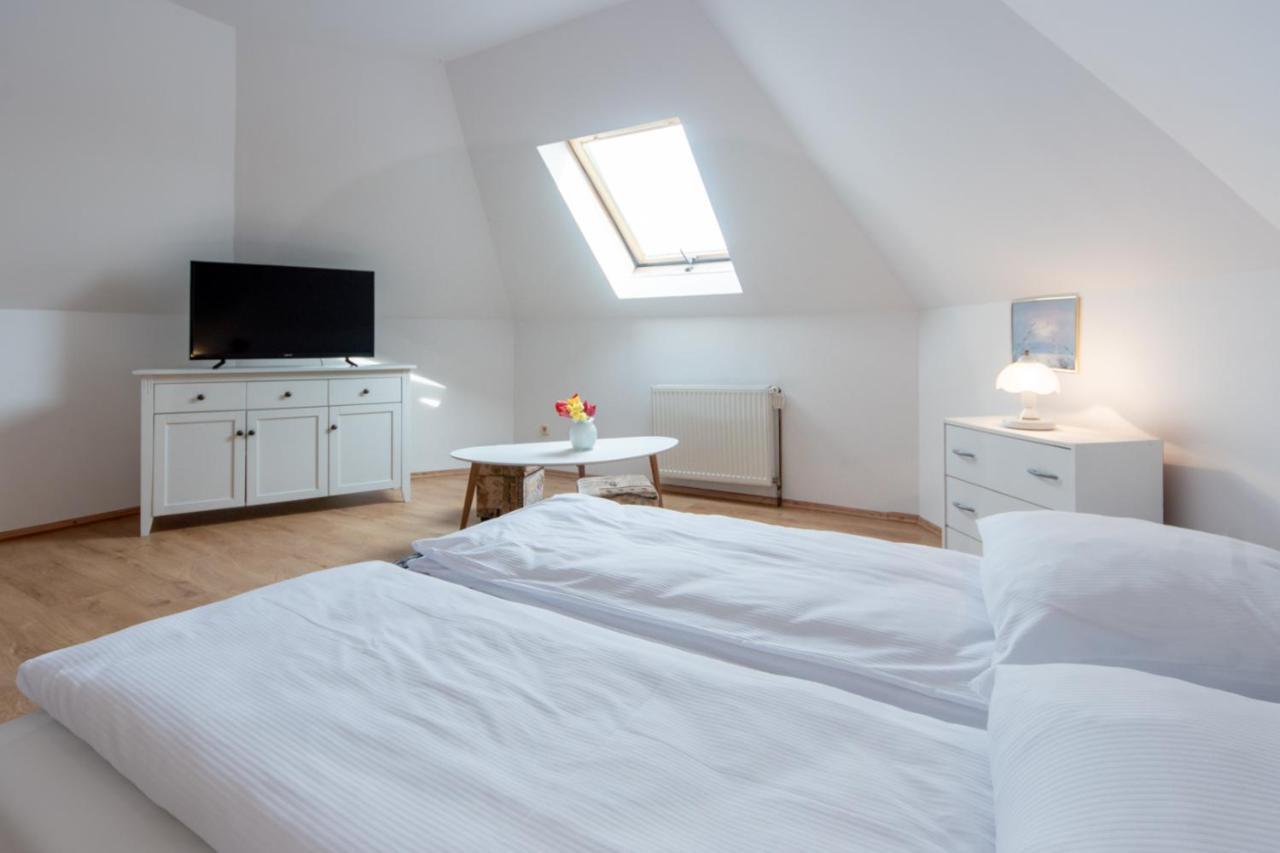 Dobre Smaki Apartaments Chill And Food Sarbinowo Eksteriør billede