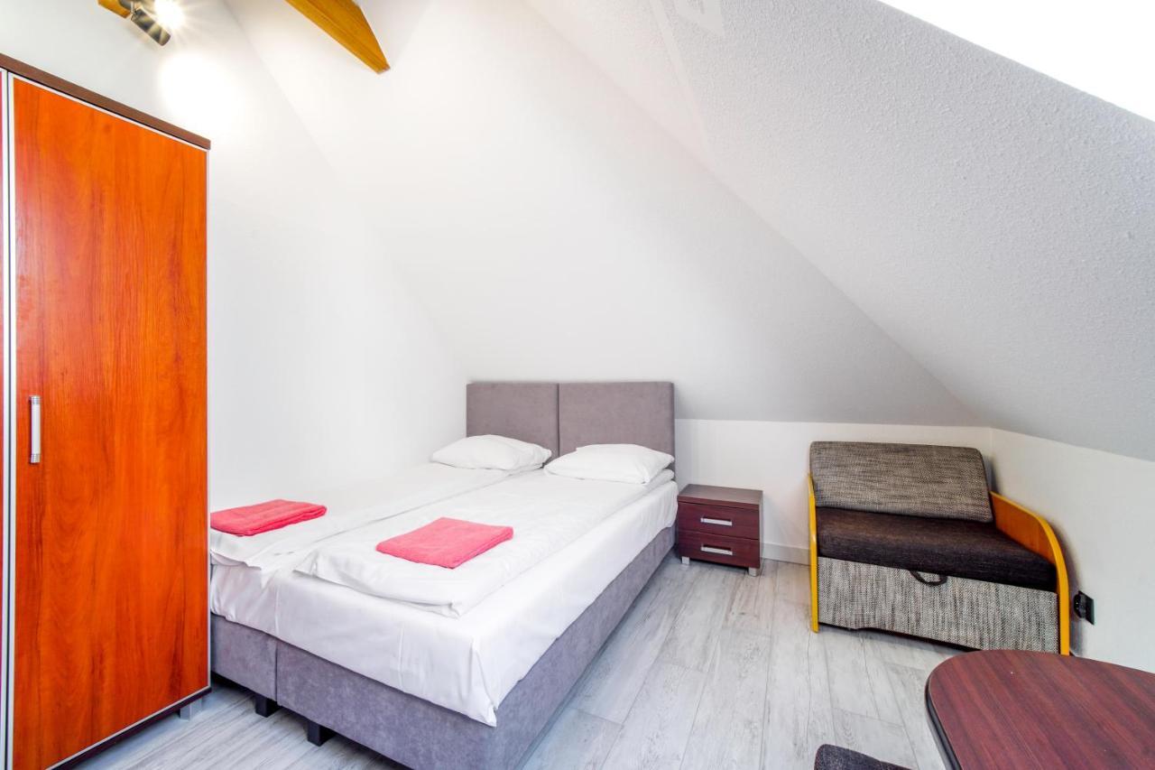 Dobre Smaki Apartaments Chill And Food Sarbinowo Eksteriør billede